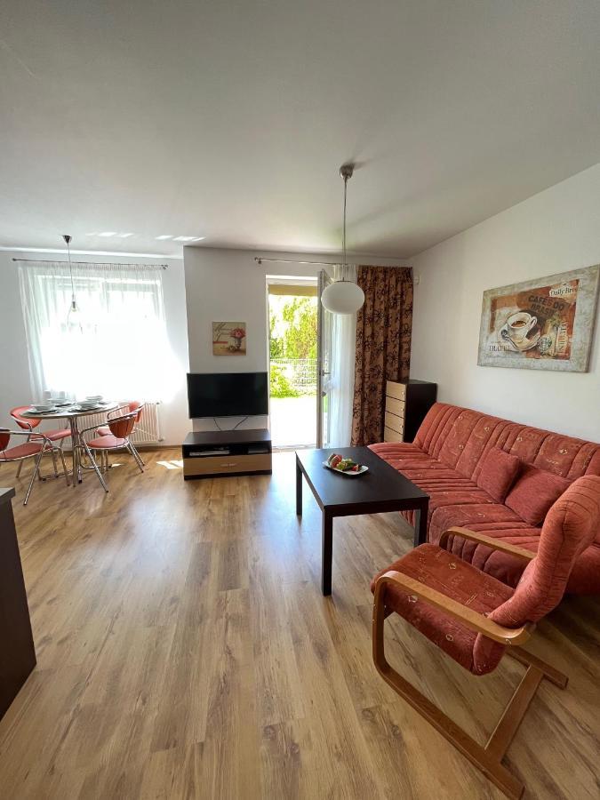 Apartament Z Garazem I Ogrodem Kołobrzeg Buitenkant foto