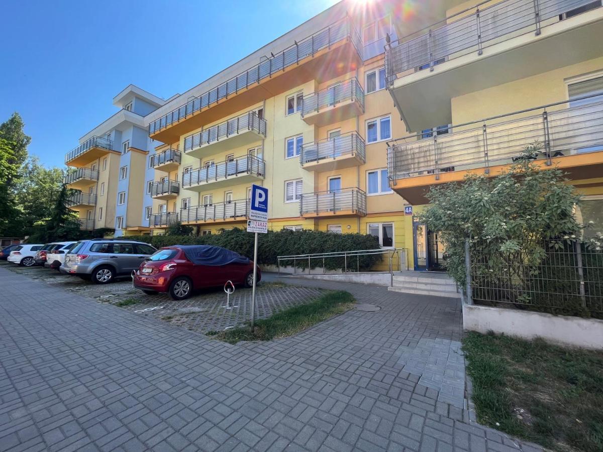 Apartament Z Garazem I Ogrodem Kołobrzeg Buitenkant foto
